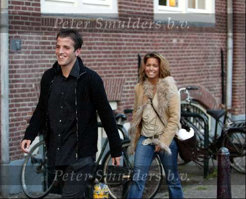 Amsterdam  1 mei 2003
Rafael v d Vaart en silvie meis