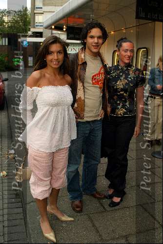 Rotterdam 8 mei 2003
Premiere Onze Jeugd 
rossanna lima