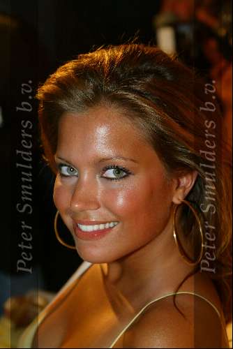 Amsterdam 22 mei 2003
FHM party op boot
silvie meis