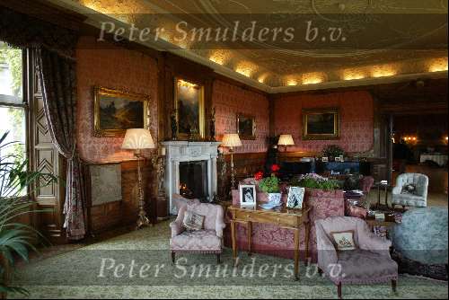 Schotland 10 mei 2003
Skibo Castle, op dit kasteen zijn o.a. Madonna en Paul Mc Cartney getrouwd
Huiskamer