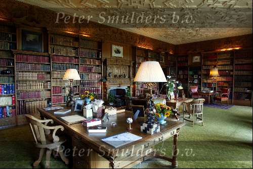 Schotland 10 mei 2003
Skibo Castle, op dit kasteen zijn o.a. Madonna en Paul Mc Cartney getrouwd
Bibliotheek