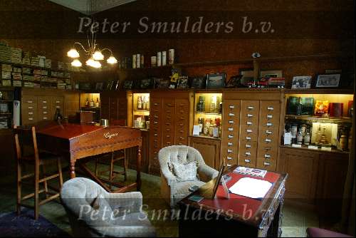 Schotland 10 mei 2003
Skibo Castle, op dit kasteen zijn o.a. Madonna en Paul Mc Cartney getrouwd
Whisky kamer en sigaren kamer