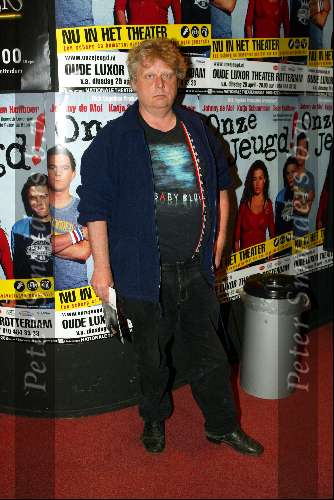 Rotterdam 8 mei 2003
Premiere Onze Jeugd 
theo v gogh