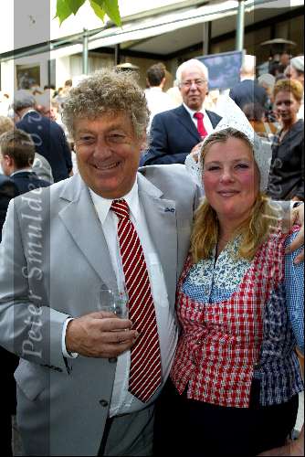 Amsterdam 27 mei 2003
haringparty in hilton amsterdam
tonny eyk


n