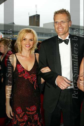 Amsterdam 12 mei 2003
Musical awards in rai amsterdam
Tooske Breugem met haar broer