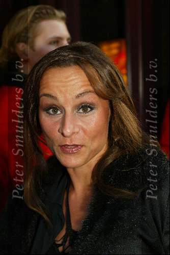 Amsterdam 26 mei 2003
premiere intervieuw in tuschinski
Trijntje Oosterhuis met man