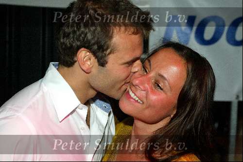 Amsterdam 30 mei 2003
feestje radio noodzee
trijntje oosterhuis met man 1 jaar getrouwd
