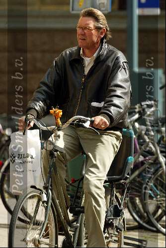 Amsterdam 3 mei 2003
ursul de geer op de fiets