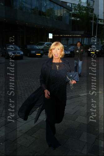 Rotterdam 8 mei 2003
Premiere Onze Jeugd 
willeke alberti