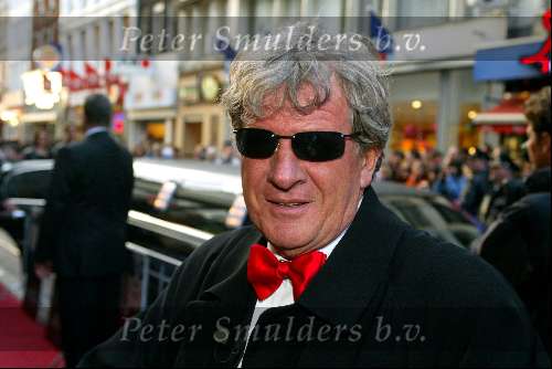 Amsterdam 15 mei 2003
Premiere the matrix in tuschinski
willibrord frequin