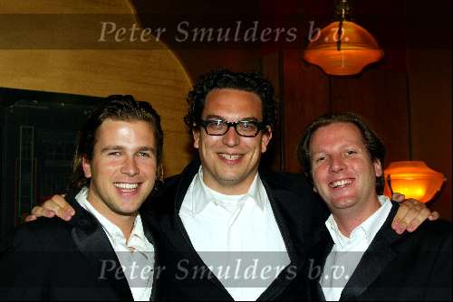 Amsterdam 15 mei 2003
premiere the matrix in tuschinski
winston gerschtanowitz,....,michiel mol