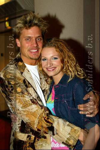 Rotterdam 8 mei 2003
Premiere Onze Jeugd 
winston post met denise v rijswijk