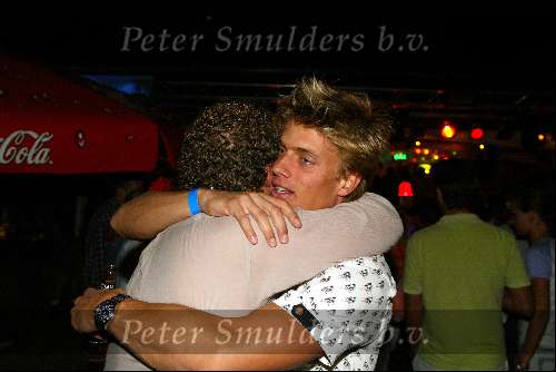 Amsterdam 30 mei 2003
feestje radio noodzee
gordon en winston Post