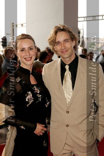 Rotterdam  10 mei 2004
Uitreiking Musical Awards in nieuw Luxor.
Addo Kruizinga met vriendin Saskia