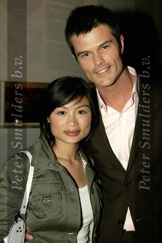 Amsterdam 25 mei 2004
FHM party in de powerzone
Arie Boomsma met vriendin
Peter Smulders bv