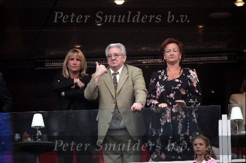 Amsterdam 26 mei 2004
Rene Froger in de Arena. Bolle Jan Froger en Mien Froger