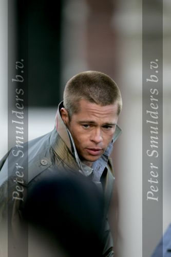 Amsterdam 5 mei 2004
Brad Pitt  bij opnames ocean 12.