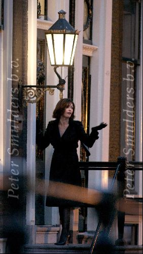 Amsterdam 20 mei 2004
Opnames Ocean\'s 12 op begraafplaats Westgaarde in Catharina Zeta Jones.