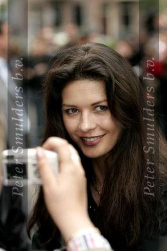 Amsterdam 9 mei 2004
Catharina Zeta Jones arriveert bij het Amstel Hotel.