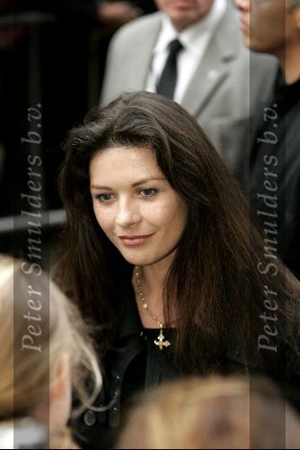 Amsterdam9  mei 2004
Catharina Zeta Jones  aankomst bij het Amstel hotel.