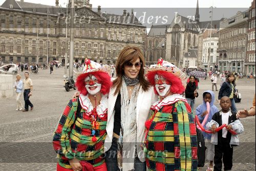 Amsterdam 30 mei 2004
Cindy Crawford in Amsterdam op de dam.