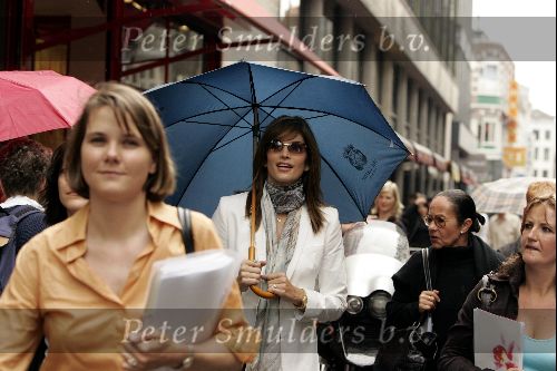 Amsterdam 30 mei 2004
Cindy Crawford in Amsterdam