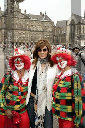 Amsterdam 30 mei 2004
Cindy Crawford in Amsterdam op de dam.