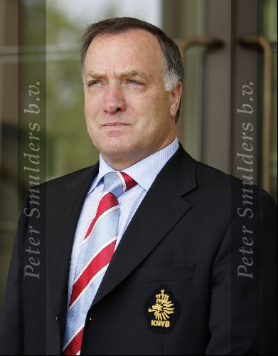 Amsterdam 8 juni 2004
Dick Advocaat bij vertrek Nederlands elftal naar Portugal