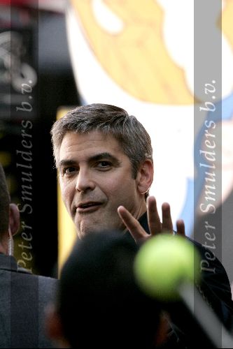 Amsterdam 19 mei 2004
Brad Pitt George Clooney en Matt Damon opnames voor de film ocean\'s 12.