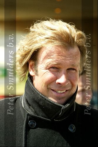Noordwijk 26 mei 2004
Nederlands elftal spelers verzamelen bij Huis ter Duin.
Hans Kraay Jr