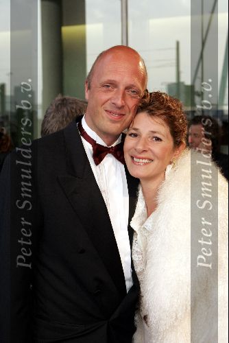 Rotterdam  10 mei 2004
Uitreiking Musical Awards in nieuw Luxor.
Haye v d Heyden met vrouw