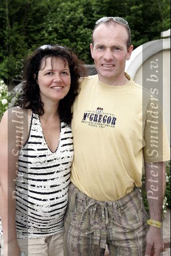Kaatsheuvel 16 mei 2004
Henk Angenent met zwangere vrouw