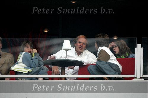 Amsterdam 26 mei 2004
Concert Rene Froger in de Arena.   
Ivo Niehe met vrouw en 3 kinderen
