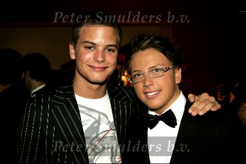 Rotterdam  10 mei 2004
Uitreiking Musical Awards in nieuw Luxor.
Jamai Idols met Jim Idols