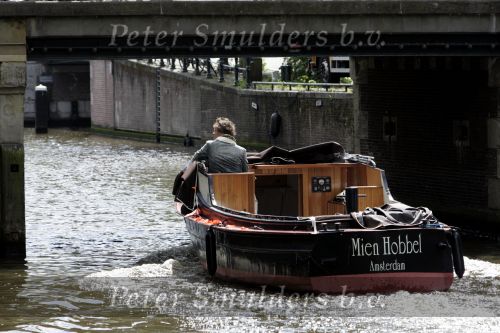 Amsterdam 05 mei 2004
Jeroen Pauw op boot in grachten amsterdam