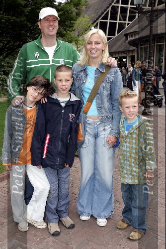 Kaatsheuvel 16 mei 2004
Jochem v Gelder met gezin