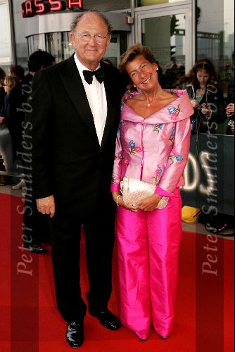 Rotterdam  10 mei 2004
Uitreiking Musical Awards in nieuw Luxor.
Joop v d Ende met Janine v d Ende