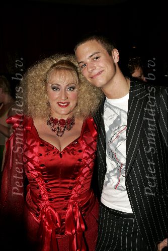 Rotterdam  10 mei 2004
Uitreiking Musical Awards in nieuw Luxor.
Karin Bloemen en Jim Bakkum