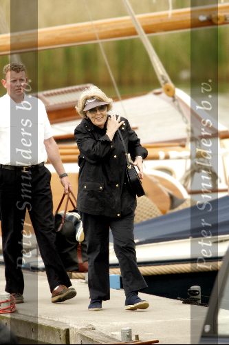 Muiden 9 mei 2004
Koningin Beatrix op Groene Draeck
Peter Smulders bv.