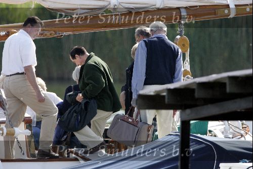 Muiden 29 mei 2004
Koningin Beatrix varen met Groene Draeck.