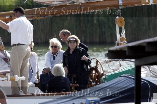 Muiden 29 mei 2004
Koningin Beatrix varen met Groene Draeck.