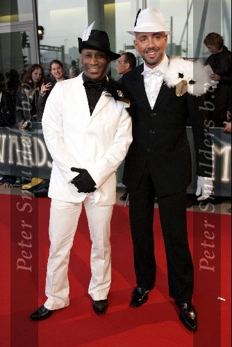 Rotterdam  10 mei 2004
Uitreiking Musical Awards in nieuw Luxor.
Maik de Boer met vriend