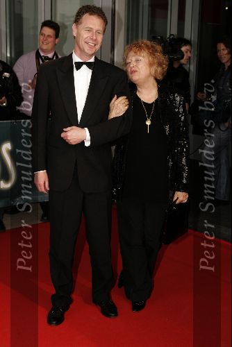 Rotterdam  10 mei 2004
Uitreiking Musical Awards in nieuw Luxor.
Marjan Berk met zoon