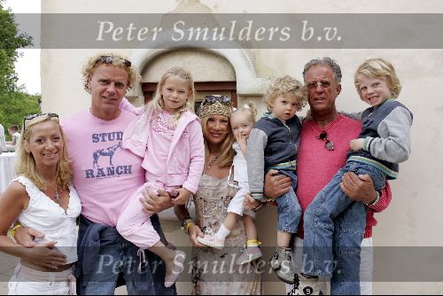 Kaatsheuvel 16 mei 2004
Senna Borsato en  Romy Borsato en Romy en jacky Borsato
Mary Borsato Silvana Borsato en Wino Omtzigt