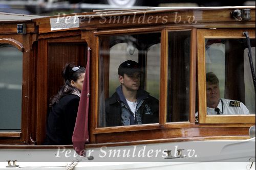 Amsterdam 2 mei 2004
Matt Damon met vriendin op rondvaart boot.