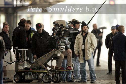 Haarlem 14 mei 2004
Opnames Ocean\\\'s 12 op station Haarlem met Brad Pitt en George Clooney. Casey Affleck en Scott Caan