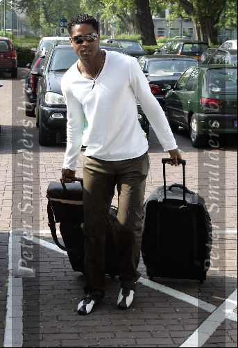 Amsterdam 8 juni 2004
Patrick Kluivert bij vertrek Nederlands 11 naar Portugal.