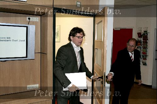 Amsterdam 29 mei 2004
Prins Bernhard jr bij aangeven Sam op stadskantoor