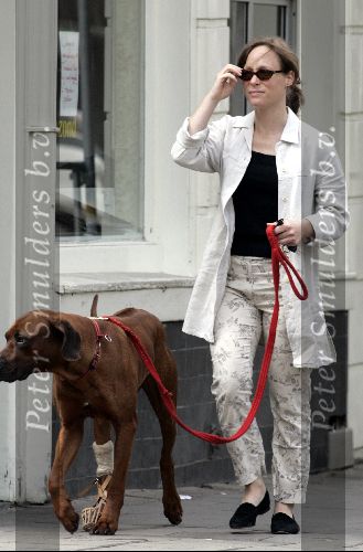 Amsterdam 16 mei 2004
Prinses Margaritha wandelen met hond