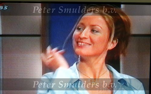 Amsterdam 12 Mei 2004
Rebecca Loos voor de eerste keer als presentatrice voor \